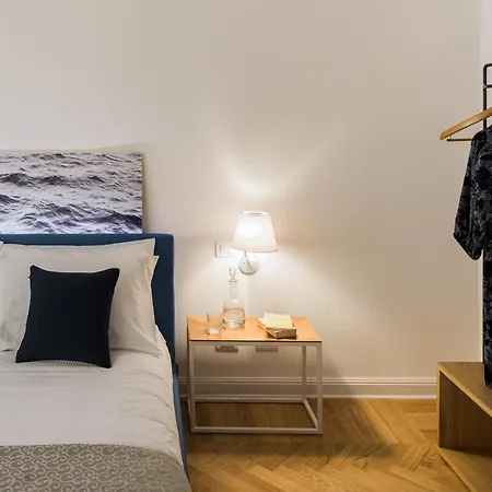 Viandantehome, Luxury