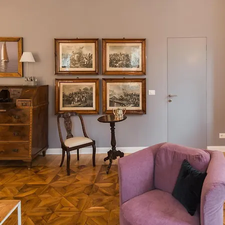 Viandantehome, Luxury Gasthof Triest