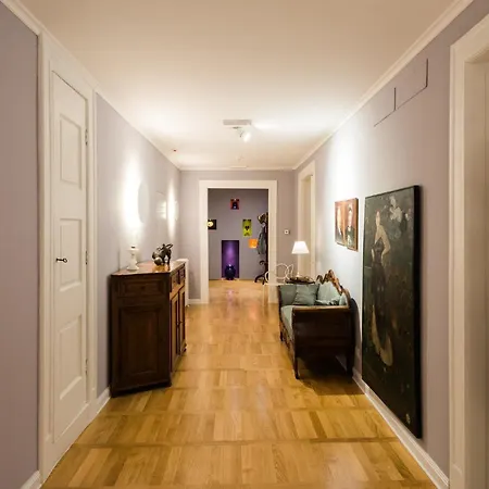 Viandantehome, Luxury Casa de hóspedes Trieste