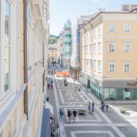 Vendégház Viandantehome, Luxury Trieszt
