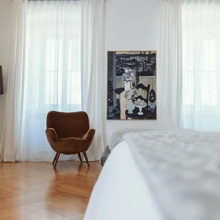 Viandantehome, Luxury בית הארחה טריאסטה
