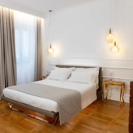 Viandantehome, Luxury 4* טריאסטה